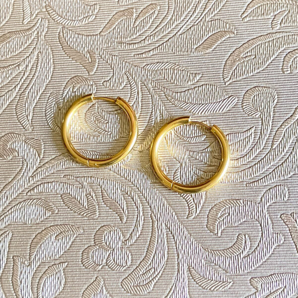 Basic Gold Hoops